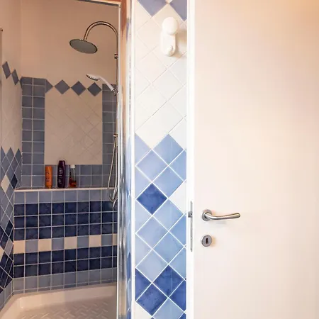 Attico Con Vista Collinare Tergu