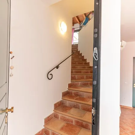 Attico Con Vista Collinare Apartman Tergu
