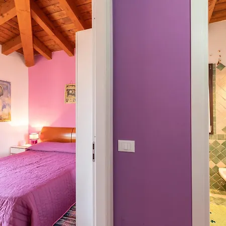 Attico Con Vista Collinare Apartman *