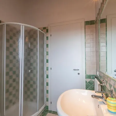 Attico Con Vista Collinare Διαμέρισμα Tergu