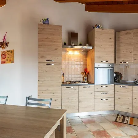 Attico Con Vista Collinare Apartment